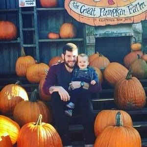 Meet your Posher, Adam